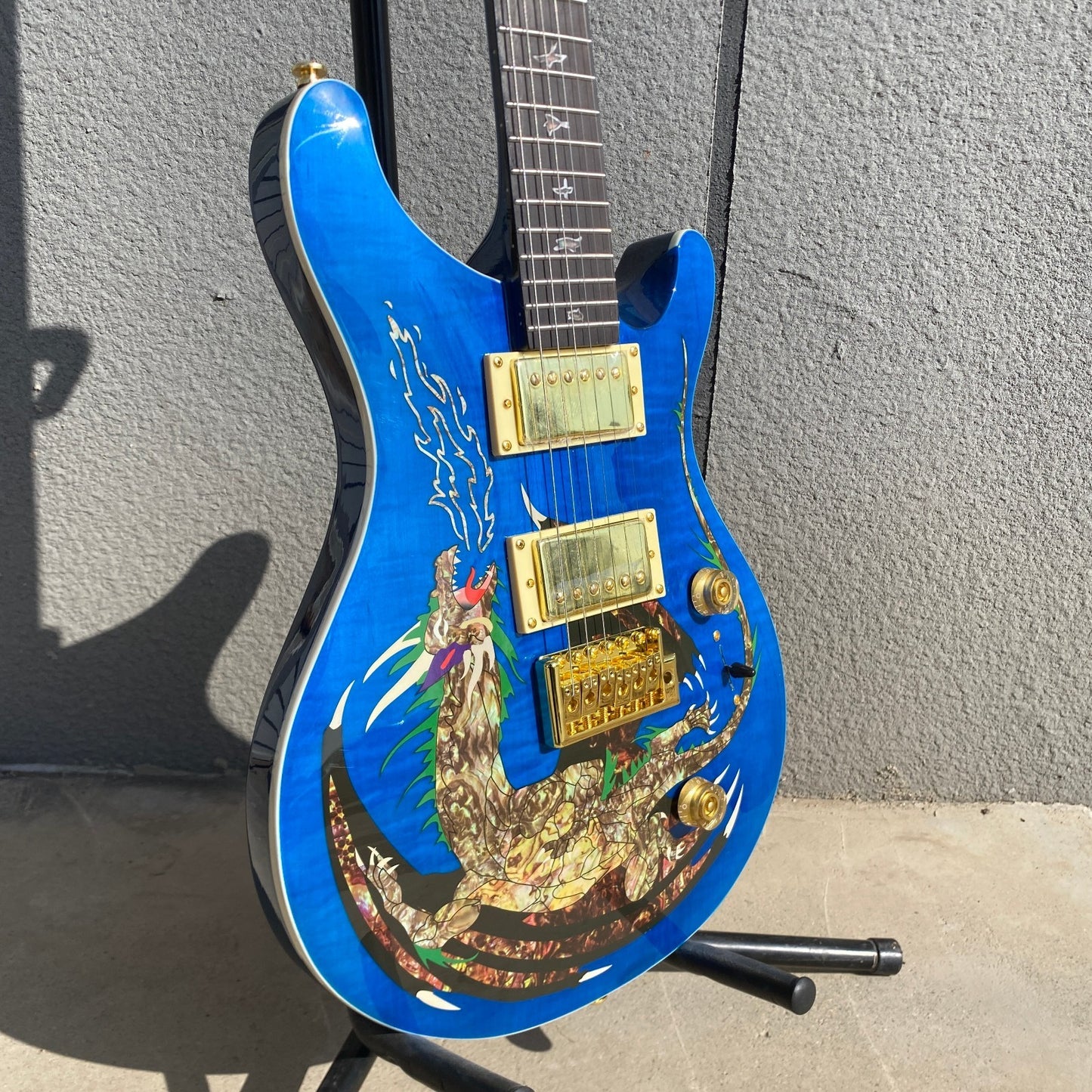 Amazing Blue PRS Electric Guitar Dragon Pattern 6 String Mahogany Body