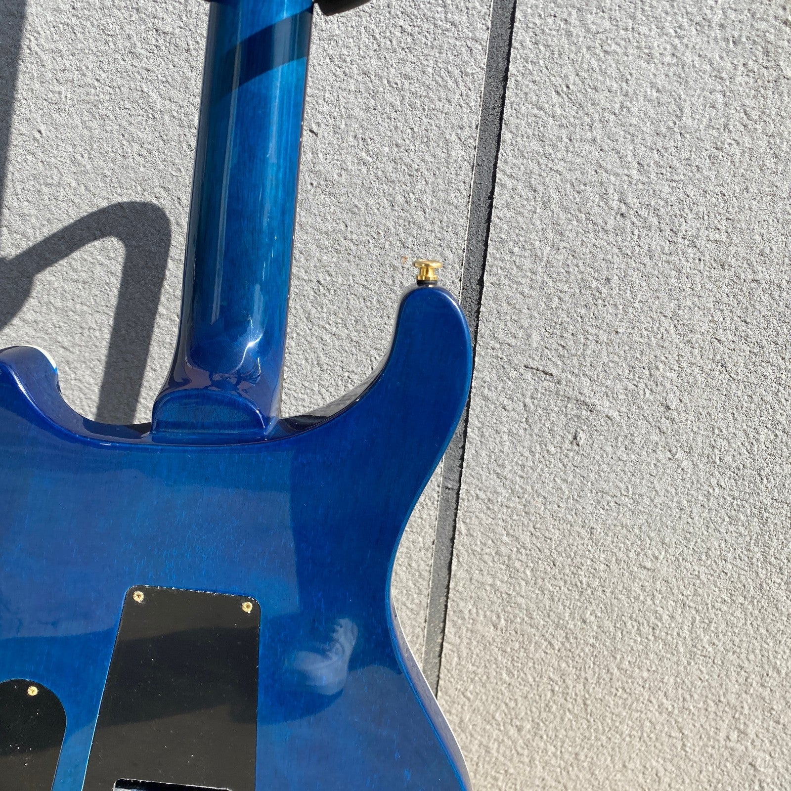 Amazing Blue PRS Electric Guitar Dragon Pattern 6 String Mahogany Body