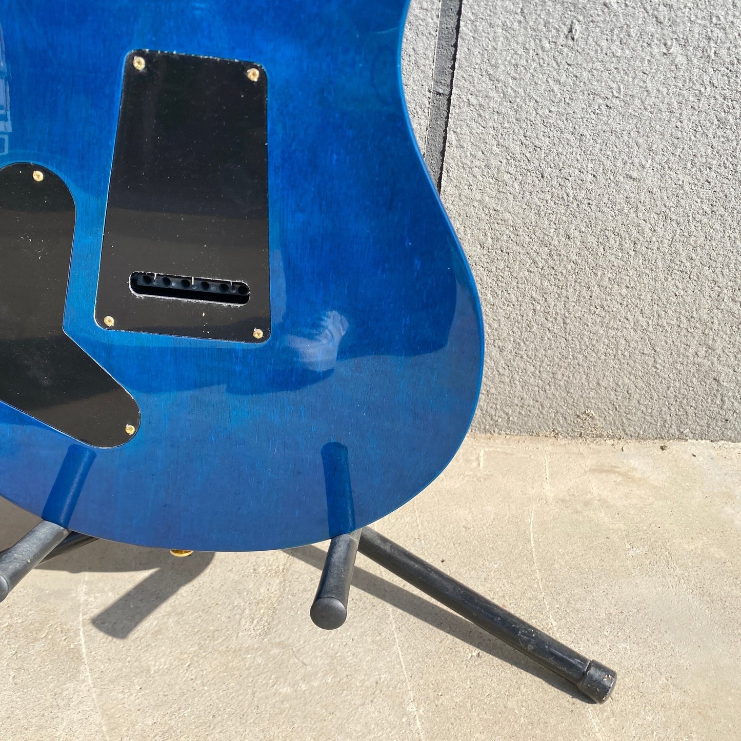 Amazing Blue PRS Electric Guitar Dragon Pattern 6 String Mahogany Body