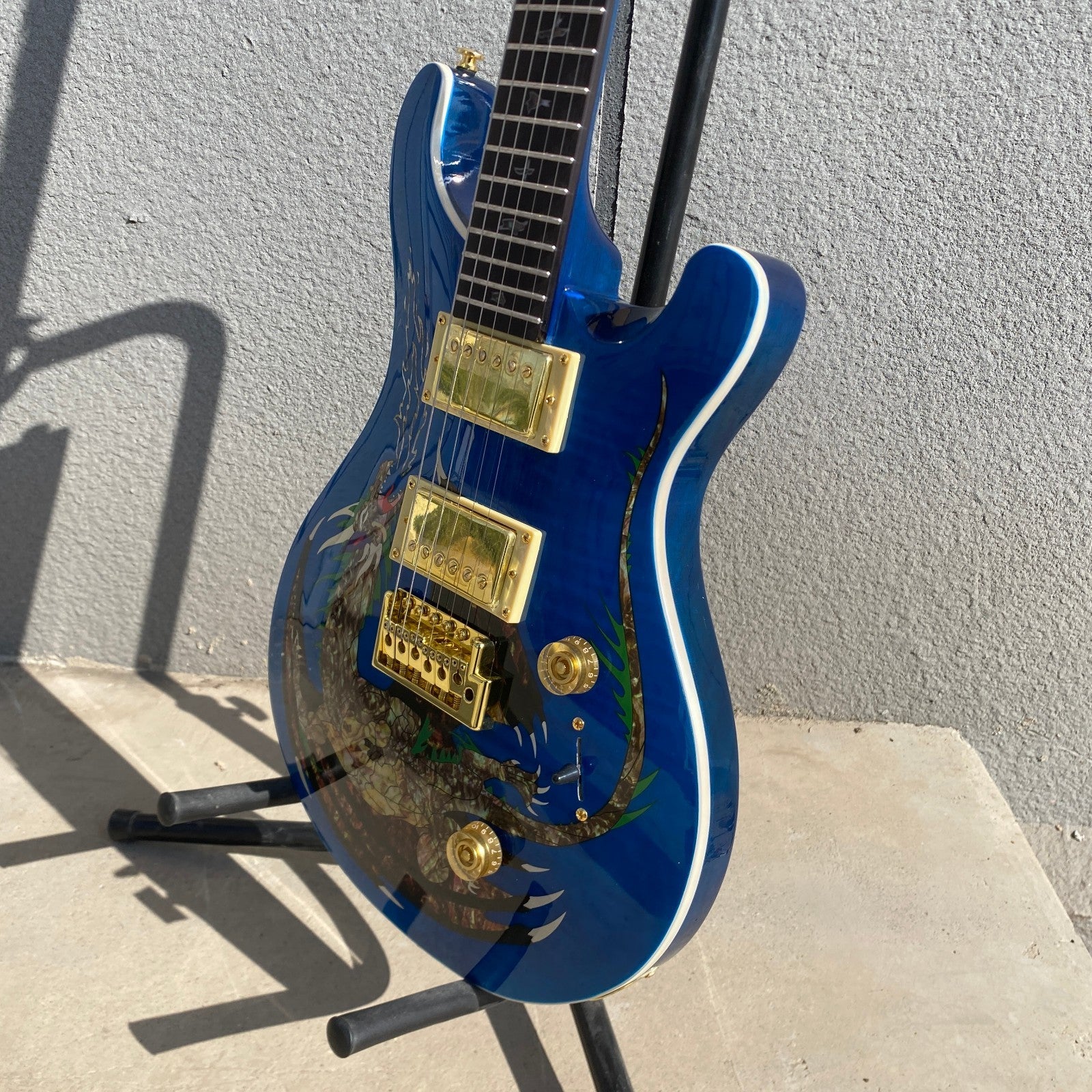 Amazing Blue PRS Electric Guitar Dragon Pattern 6 String Mahogany Body
